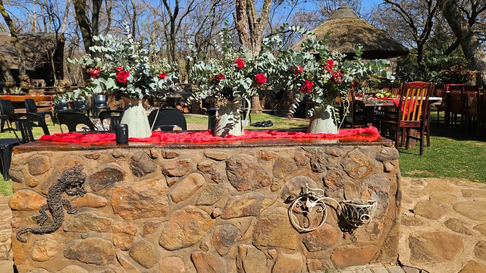 Roses on the stone bar